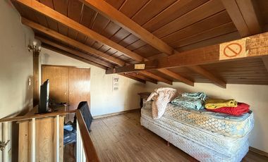 Venta de Casa de 3 dormitorios con pileta y parque, apta crédito sobre Av. Constitución, Luján.