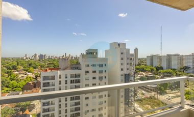 Piso de 4 ambientes con quincho, terraza y jacuzzi privados a estrenar, amenities cochera