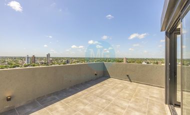 Piso de 4 ambientes con quincho, terraza y jacuzzi privados a estrenar, amenities cochera