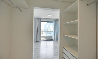 Piso de 4 ambientes con quincho, terraza y jacuzzi privados a estrenar, amenities cochera