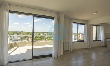 Piso de 4 ambientes con quincho, terraza y jacuzzi privados a estrenar, amenities cochera