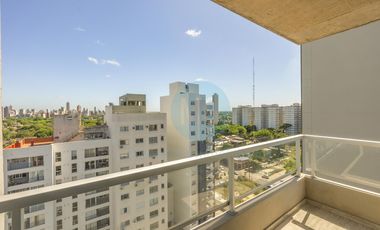 Piso de 4 ambientes con quincho, terraza y jacuzzi privados a estrenar, amenities cochera