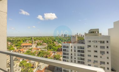 Piso de 4 ambientes con quincho, terraza y jacuzzi privados a estrenar, amenities cochera