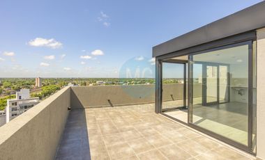 Piso de 4 ambientes con quincho, terraza y jacuzzi privados a estrenar, amenities cochera