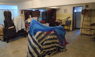 VENTA CASA DE 6 AMBIENTES EN OLIVOS