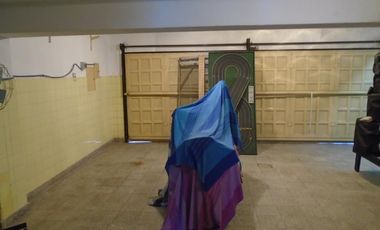 VENTA CASA DE 6 AMBIENTES EN OLIVOS