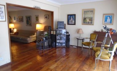 VENTA CASA DE 6 AMBIENTES EN OLIVOS