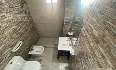 Departamento 2 ambientes, planta baja c/cochera!!