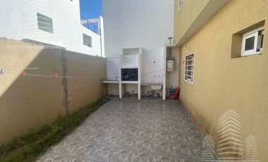 Departamento 2 ambientes, planta baja c/cochera!!