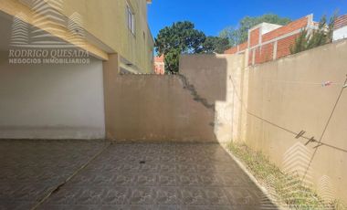 Departamento 2 ambientes, planta baja c/cochera!!