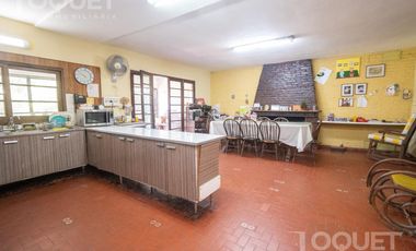 Casa con gran terreno