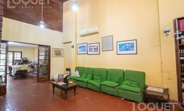 Casa con gran terreno