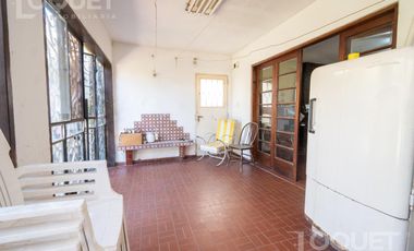 Casa con gran terreno