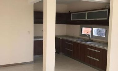 Azcuenaga 255 - Monte Grande