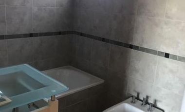 Azcuenaga 255 - Monte Grande