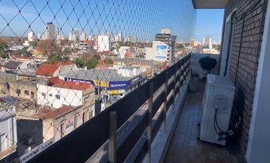 Departamento en  HIPOLITO YRIGOYEN 6669, REMEDIOS DE ESCALADA