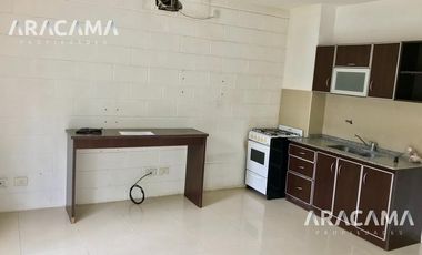 12 de Octubre 240 - Monte Grande