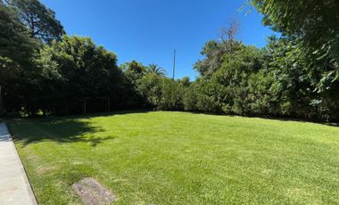 CASA EN VENTA VILLA ELISA 3 DORMITORIOS PATIO Y PILETA