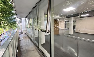 Venta Oficina con cochera en el barrio de Las Cañitas