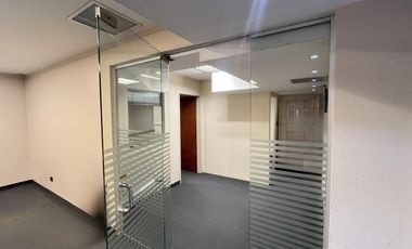Venta Oficina con cochera en el barrio de Las Cañitas