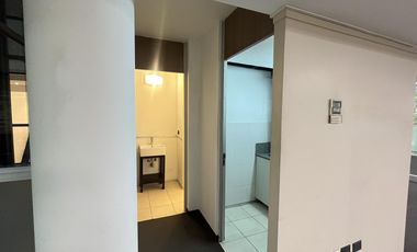 Venta Oficina con cochera en el barrio de Las Cañitas