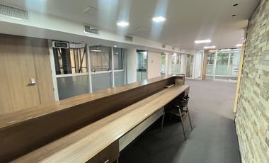 Venta Oficina con cochera en el barrio de Las Cañitas
