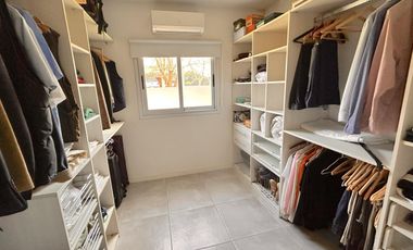 Casa en Fincas de Iraola II