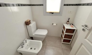 Casa en Fincas de Iraola II