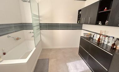 Casa en Fincas de Iraola II