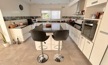 Casa en Fincas de Iraola II