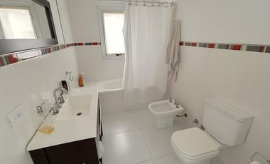 Casa en Fincas de Iraola II