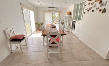 Casa en Fincas de Iraola II