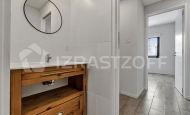 Duplex de tres dormitorios y jardín en Cañada Village I