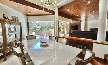 Casa de 5 ambientes con jardín y piscina en Divino Rostro