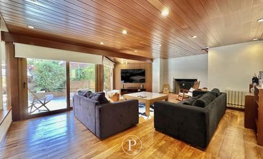 Casa de 5 ambientes con jardín y piscina en Divino Rostro
