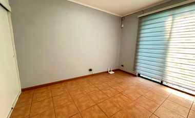 SE ARRIENDA CASA USO COMERCIAL DE 6 AMBIENTES EN SAN FELIPE