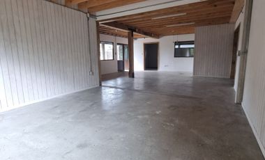 EN ARRIENDO LOCALES COMERCIALES  A CUADRAS DEL CENTRO