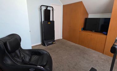 MODERNA CASA 3 PISOS REMODELADA EN LA FLORIDA