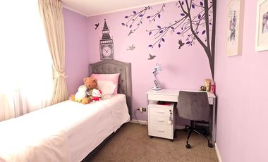 MODERNA CASA 3 PISOS REMODELADA EN LA FLORIDA