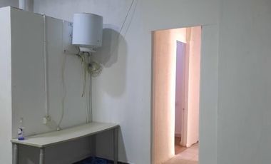 Vendo Local Comercial en plenos Centro de Santiago, LORD COCHRANE 1301