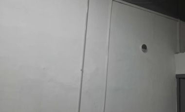 Vendo Local Comercial en plenos Centro de Santiago, LORD COCHRANE 1301