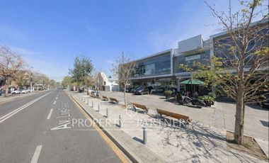Local comercial en arriendo | Av. Luis Pasteur – Vitacura