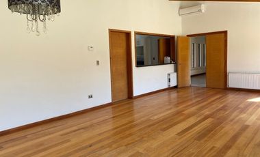 Lo Arcaya, casa en condominio con agua propia