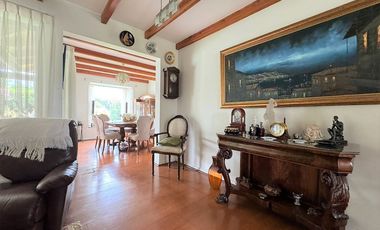 Venta de preciosa casa de 3 ó 4 dormitorios en Los Andes, Condominio, 11.500 UF.