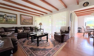 Venta de preciosa casa de 3 ó 4 dormitorios en Los Andes, Condominio, 11.500 UF.