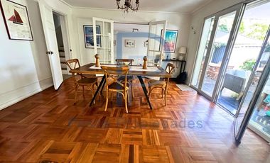 CASA EN EXCLUSIVA COMUNA VITACURA SECTOR ALONSO DE CÓRDOVA