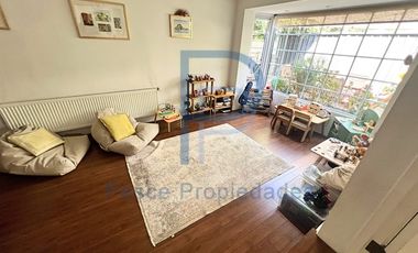 CASA EN EXCLUSIVA COMUNA VITACURA SECTOR ALONSO DE CÓRDOVA