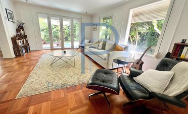 CASA EN EXCLUSIVA COMUNA VITACURA SECTOR ALONSO DE CÓRDOVA