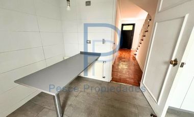 CASA EN EXCLUSIVA COMUNA VITACURA SECTOR ALONSO DE CÓRDOVA