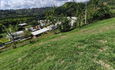 VENDO LOTE ESQUINERO ,INCLINADO EN SENDEROS DE VERDE HORIZONTE - JAMUNDI